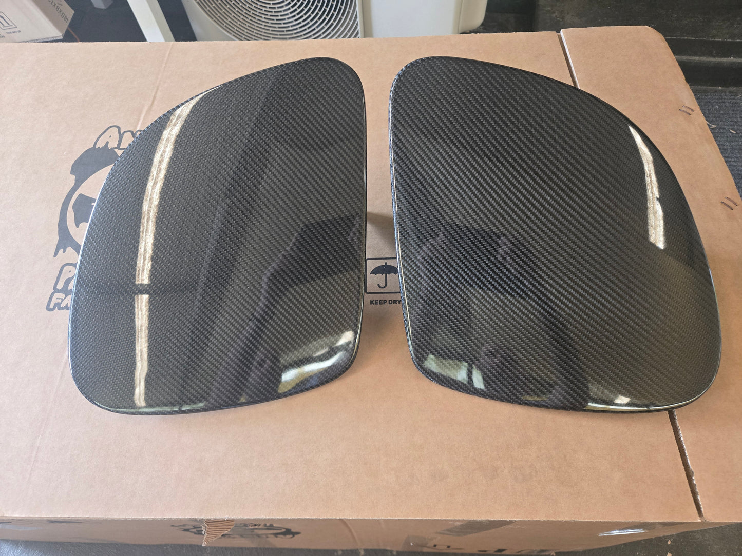 Mazda FD RX7 FD3S APF carbon fiber/ FRP head light covers/Vented Carbon Fiber light covers
